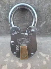 Captain's Quarters Iron Padlock W/ 2 Skeleton Key Heavy Duty Nautical 4.25 Lock