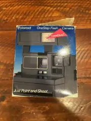 Polaroid One Step Flash 600 Point & Shoot Film Camera Box Has Been Opened Vintag