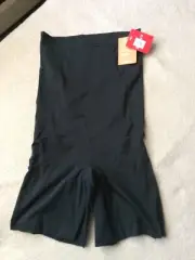 SPANX sz M Very Black Oncore Sculpt High-Waisted Mid-Thigh Short StyleSS1915 NWT