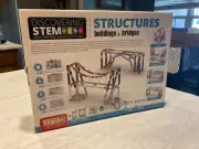 DISCOVERING STEM - STRUCTURES: Buildings & Bridges