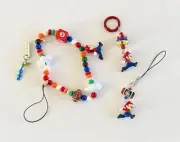 Super Mario Bros & pikmin phone switch Backpack Clips Lot Keychain Nintendo