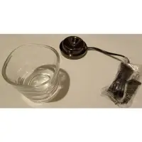 在飛比找蝦皮購物優惠-PHILIPS飛利浦 鑽石型音波震動牙刷專用玻璃杯+充電座 