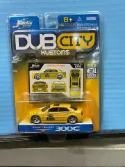 1/64 JADA DUB KUSTOMS CHRYSLER 300C TAXI YELLOW