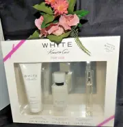 KENNETH COLE WHITE 3 PC WOMEN'S PERFUME & BODY GIFT SET