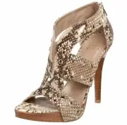 Stuart Weitzman Airforce Roccia Serpent Snake Print Pumps N4392 Size 6