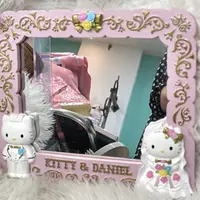 在飛比找蝦皮購物優惠-日本進口Hello Kitty結婚系列新郎新娘鏡子