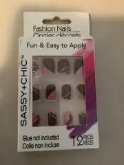 Sassy Chic Fashion Nails 12 Pieces