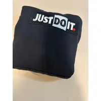 在飛比找蝦皮購物優惠-NIKE just do it 帽T 黑色 尺寸S