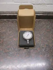SWAGELOK PGI-63C-PG5000-LBG1 3/8"TA LM 0-5000PSI TYPE G.I GAUGE NEW IN BOX