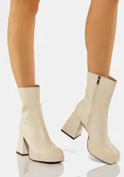 [Public Desire] Ecru Clover Ankle Boots