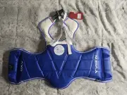 DXV Vision Tae Kwon Do Chest Protector - CHS -Size 0 Reversible New With Tags
