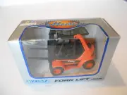 Welly 1:32nd Scale Fork Lift Truck w/Pallet & Pull-Back Action, #2010CW, NIB
