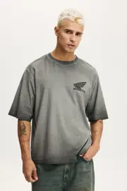 [Cotton On Men] Cotton On Men - Cropped Fit Honda X Jt Racing T-Shirt - Lcn hon slate stone / honda - racing corp XS LCN HON SLATE STONE / HONDA - RACING CORP