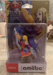 The Legend of Zelda: Skyward Sword HD amiibo Figure - Zelda & Loftwing In Hand