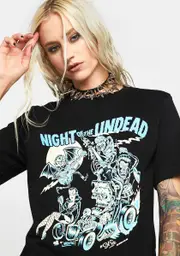 [Retro-a-go-go!] Night Of The Undead Graphic Tee