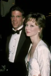 Ted Danson & Shelley Long 1986 Old Photo