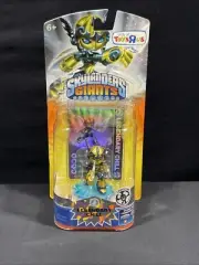 Skylanders Giants Legendary Lightcore Chill - Collectable