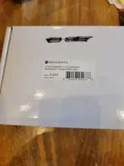 Monoprice 4-Port DisplayPort 1.2 to DisplayPort Multi-Stream Transport (MST)