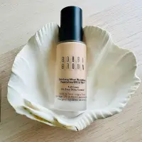 在飛比找蝦皮購物優惠-Bobbi Brown 芭比波朗 超持久無痕輕粉底 SPF1