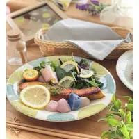在飛比找Yahoo奇摩購物中心優惠-日本製 葉片陶瓷圓盤 餐盤 菜盤 沙拉盤 水果盤 義大利麵盤