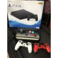 在飛比找蝦皮購物優惠-很少玩PS4  1TB（含主機、手把、遊戲片×5）