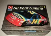 AMT 6852 1:25 Ertl Du Pont Lumina #24 Model Car Kit