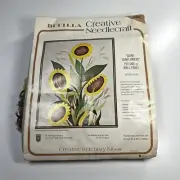 Vtg Bucilla Creative Needlecraft Kit Crewel Embroidery giant sunflowers #8695