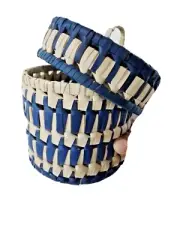 Storage baskets with lids (Palmyra) woven Sri Lanka