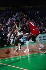 Robert Parish Boston Celtics drives on the baseline during a game- Old Photo