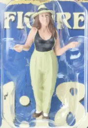 American Diorama "Hanging Out 2" - Tanya 1/18 Resin Display Figure AD-38188
