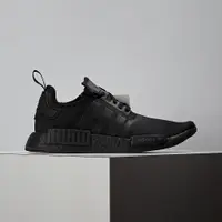 在飛比找蝦皮商城優惠-Adidas NMD_R1 男鞋 黑 運動 休閒鞋 FV90