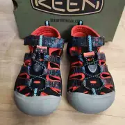 NWT Keen Newport H2 Black/Orange Sandal Kids Size 9