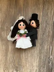 Bride Groom Cake Topper Paper Cardboard Dolls With Yarn Hair Veil And Top Hat