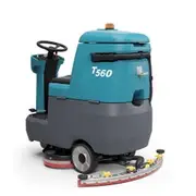 TENNANT T560 70L 70cm Ride On Path Commercial Scrubber TN8001037