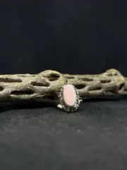 Handmade Native American Navajo pink conch shell Sterling silver ring size 9