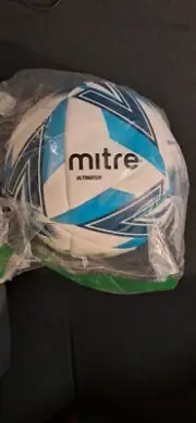 Mitre ULTIMATCH B1117 White Blue Match Quality Football Size 4