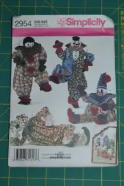 Simplicity 2954 sewing pattern, 20" decorative clown dolls