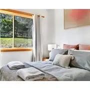 Highfields - Rural Entertainer With Valley Views