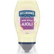 Hellmann's Garlic Aioli Squeeze Mayo 252g