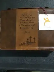 Christian Art Gifts Large Carrying Case Faux Leather 67A