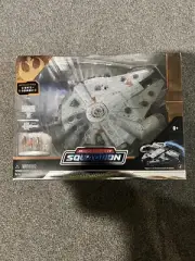 Star Wars Micro Galaxy Squadron Millenium Falcon Batuu - Disneyl Store Exclusive