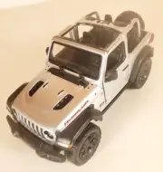 Kintoy 1:34 scale, Silver, pull back, 2018 Jeep Wrangler Rubicon (open Top)!