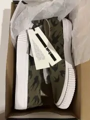 MCQ By Alexander McQueen Swallow SlipOn Sneaker Green Size EU 39/ US 9 New