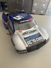 TEAM ASSOCIATED RC10 RTR SHORT COURSE BOD {PLEASE @ PIC’S SOME IMPERFECTIONS}