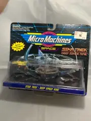 Galoob Micro Machines 1993 Star Trek Deep Space Nine ships