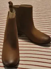 Teva ANAYA Chelsea Boots Bootie Leather Size 10 Western Boho Coastal Cowgirl NIB