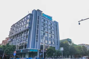 城市便捷酒店(柳州江濱公園店)City Comfort Inn (Liuzhou Jiangbin Park)