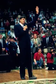 Kevin McHale waves to the crowd at Kevin McHale's jersey retiremen- Old Photo 1