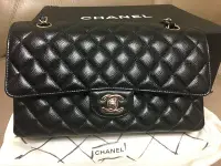 在飛比找Yahoo!奇摩拍賣優惠-二手 九成以上新 Chanel coco 經典款 25公分 