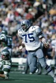 Jethro Pugh Dallas Cowboys in action v the Philadelphia Eagles at- 1974 Photo